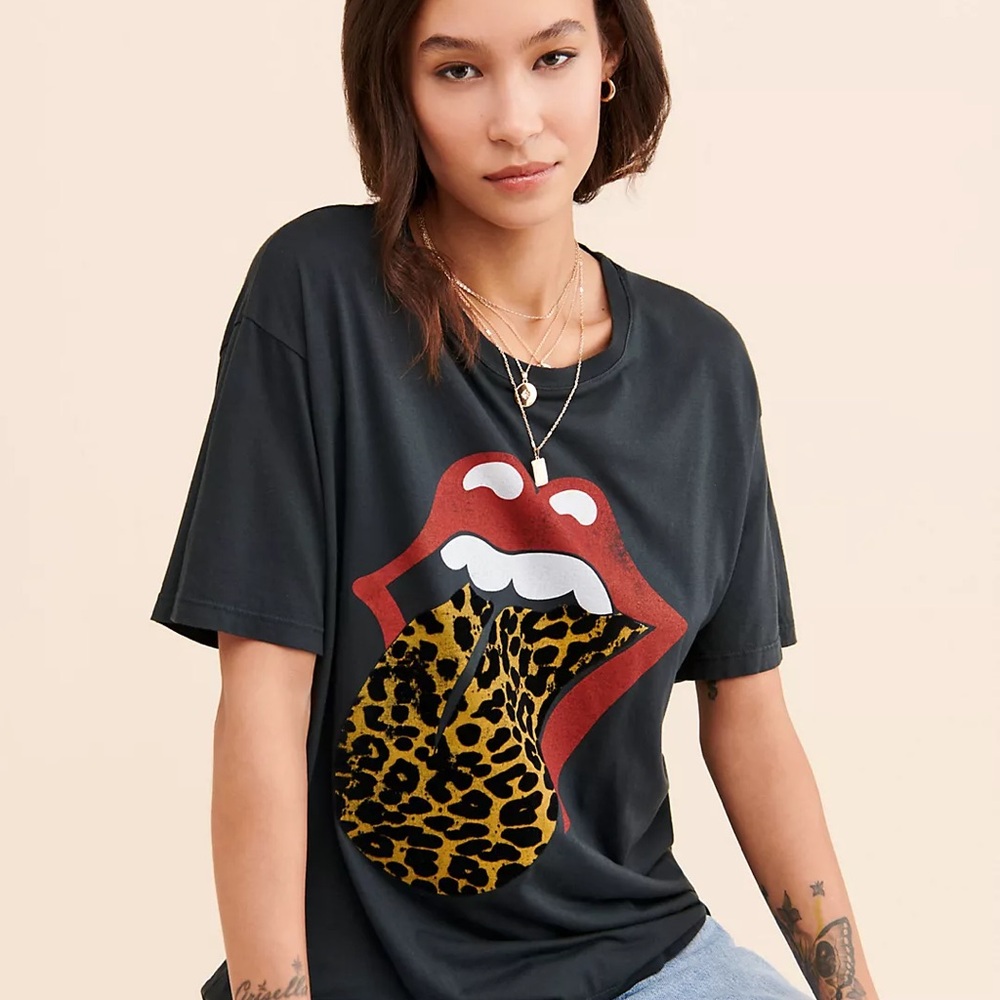 DAYDREAMER Stones Flocked Leopard Tongue Graphic Tee Vintage Black Womens Small